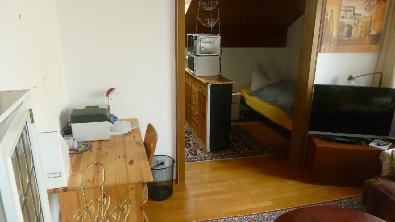 Ferienwohnung Gilching Exteriör bild